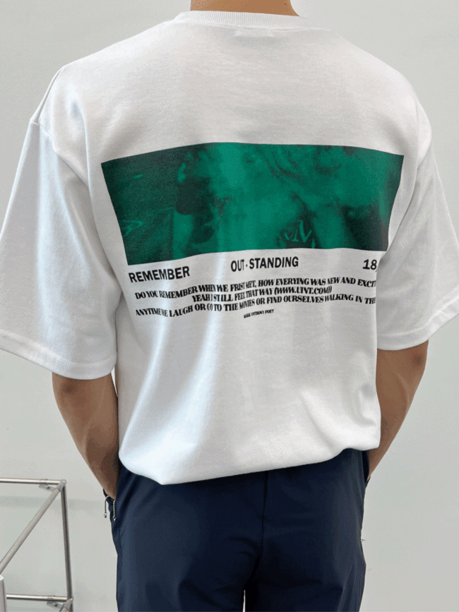 아웃스탠딩 박스 오버핏 반팔 티셔츠 2519